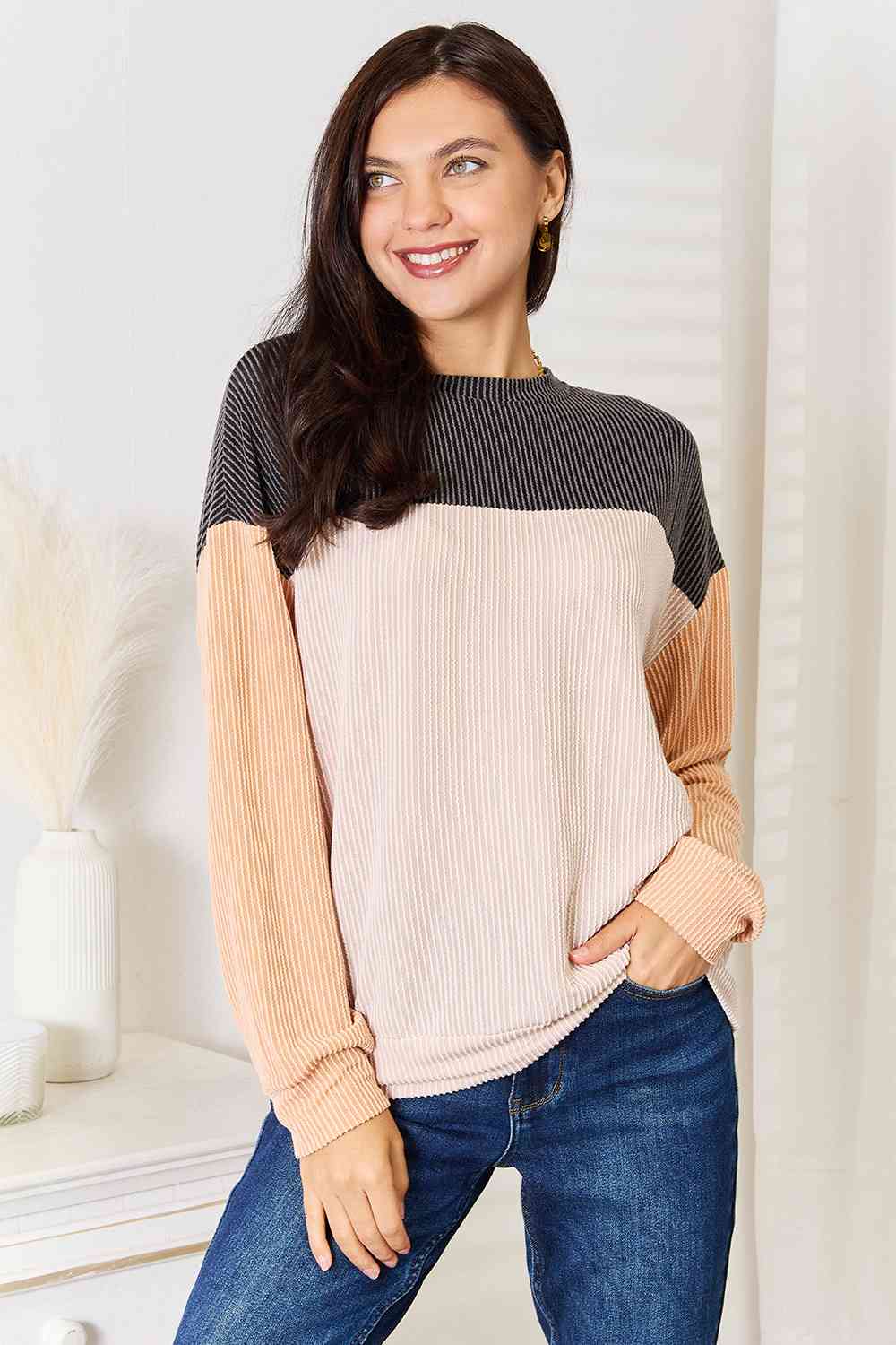 Laura - Color Block Dropped Shoulder T-Shirt