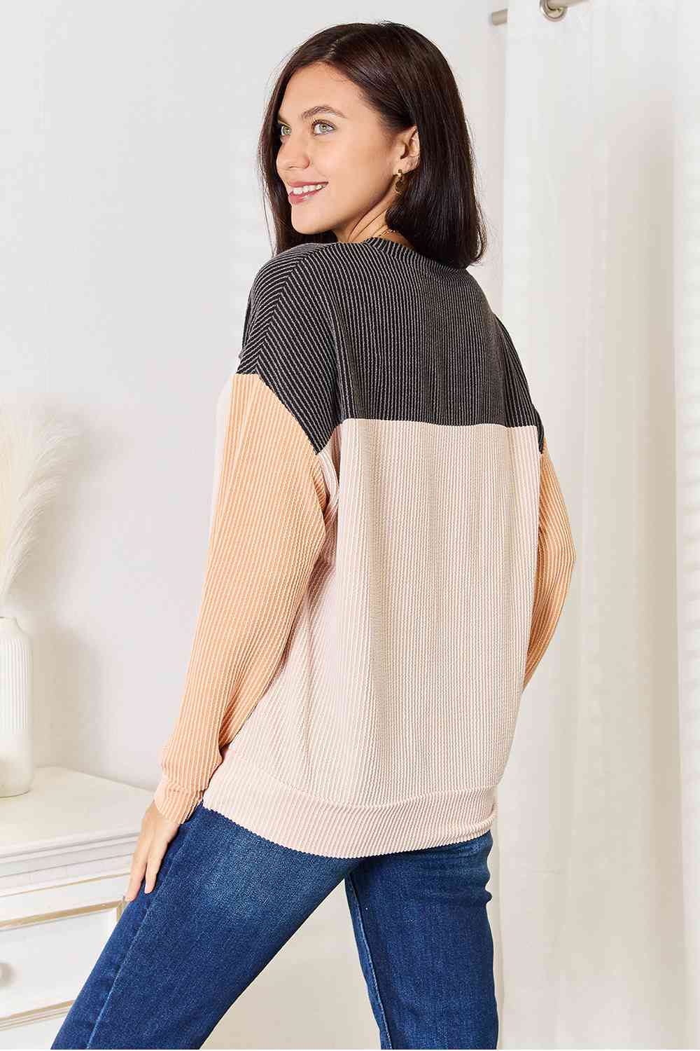 Laura - Color Block Dropped Shoulder T-Shirt
