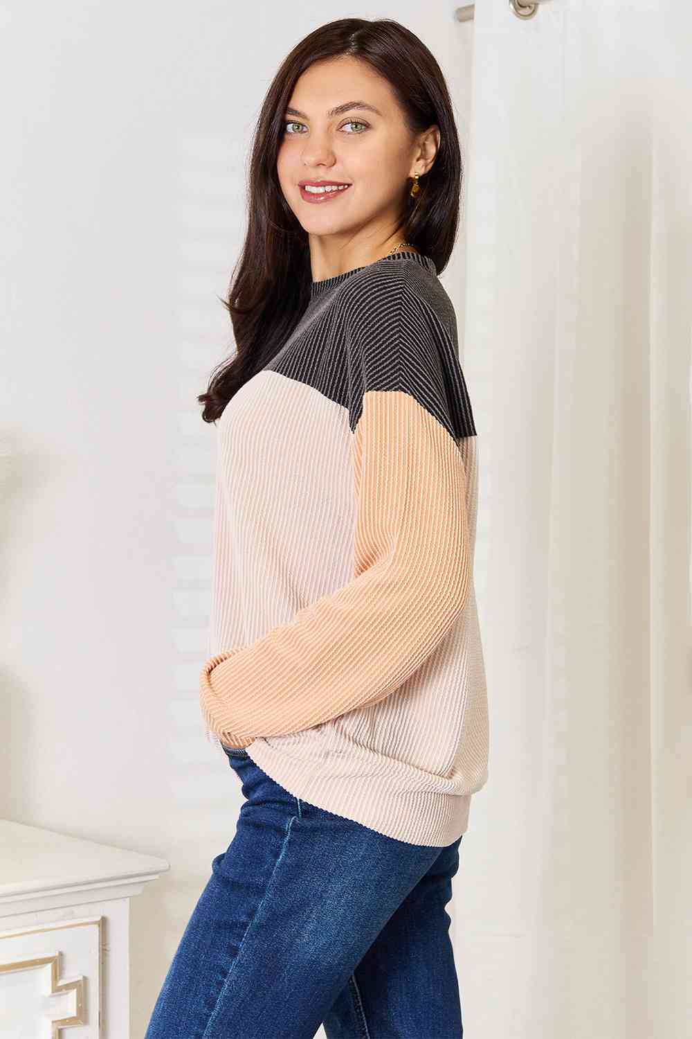Laura - Color Block Dropped Shoulder T-Shirt