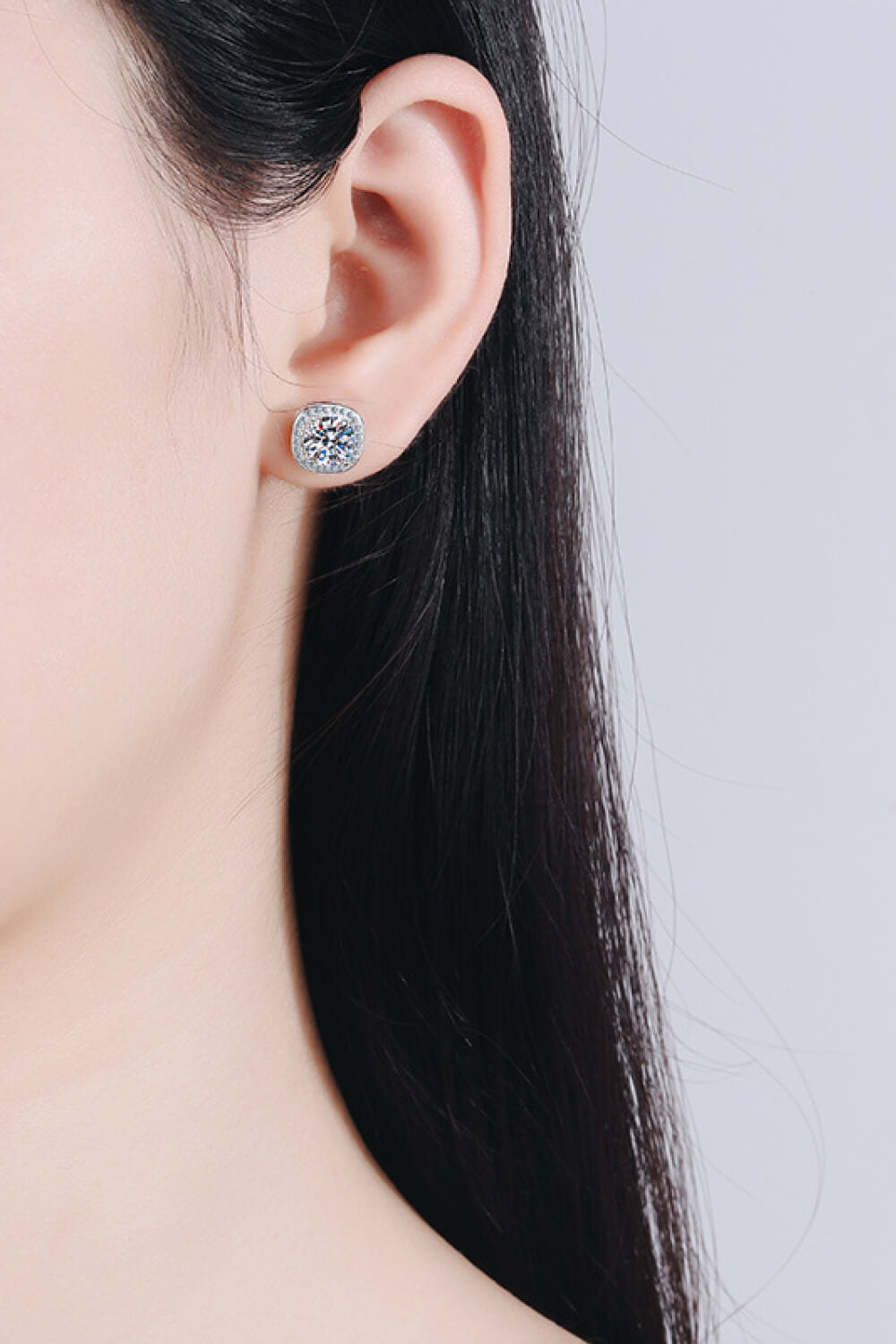 Geneva - Moissanite Stud Earrings