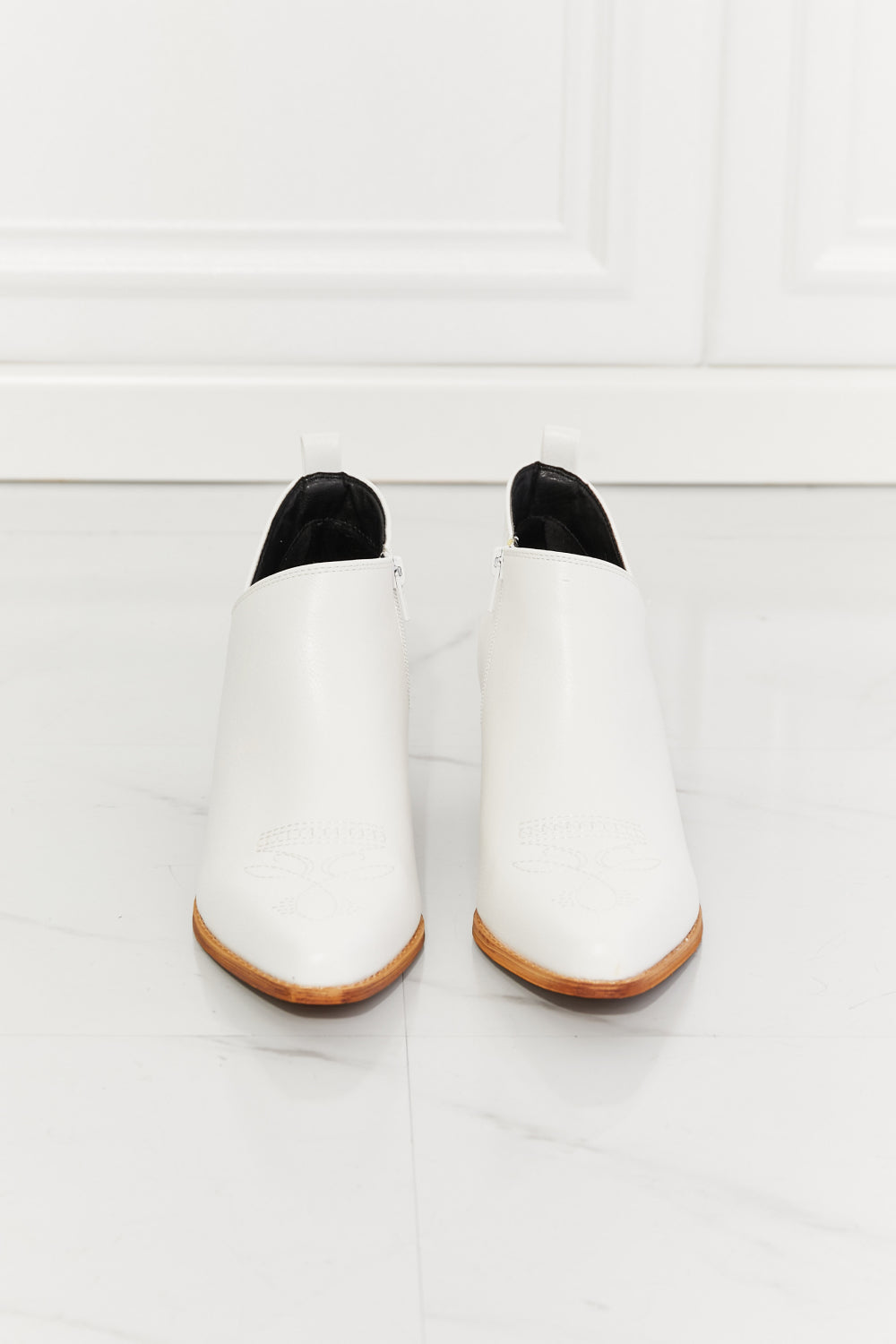 Gianna - Embroidered Crossover Cowboy Bootie in White