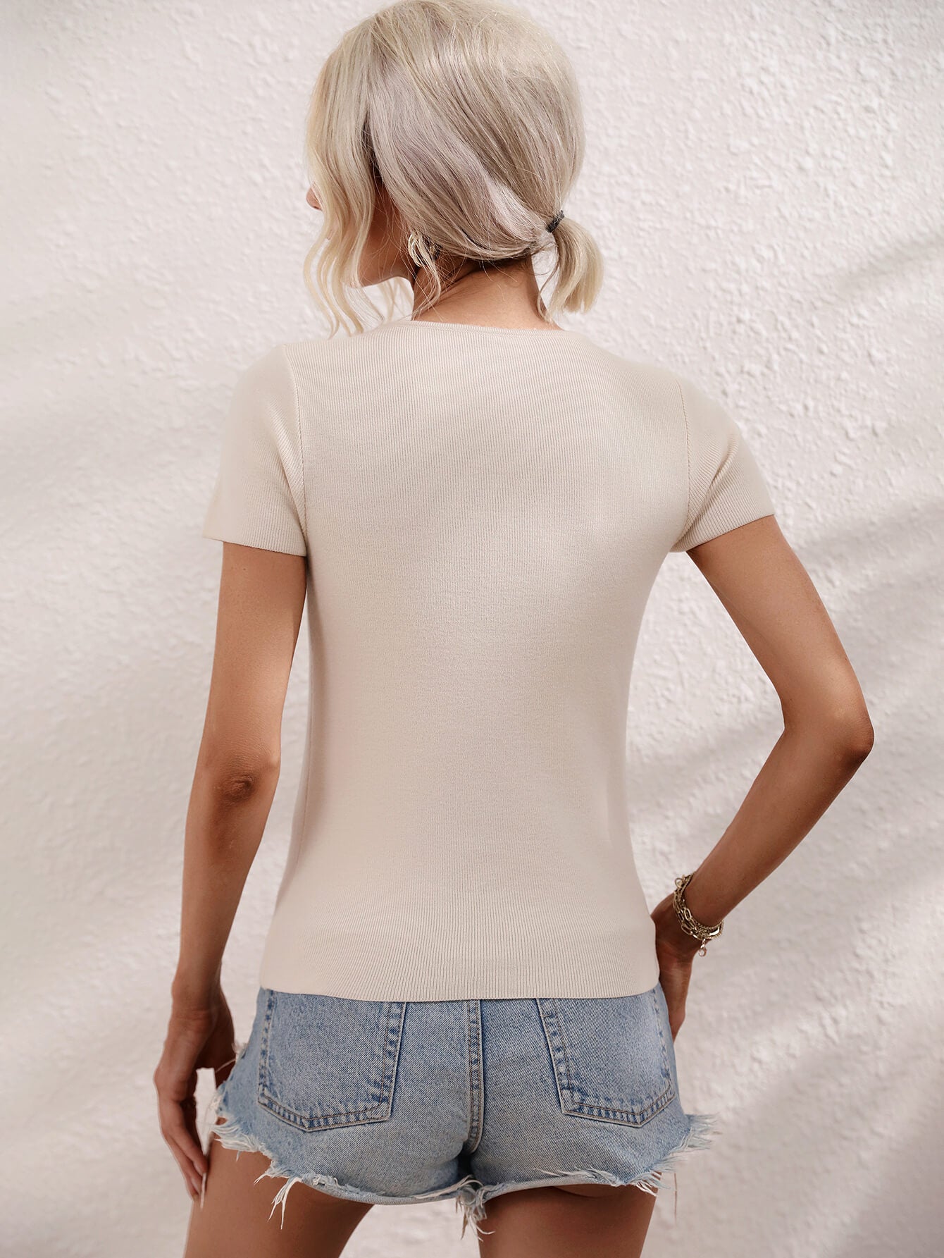 Blaire - Collar Cutout Knit Top