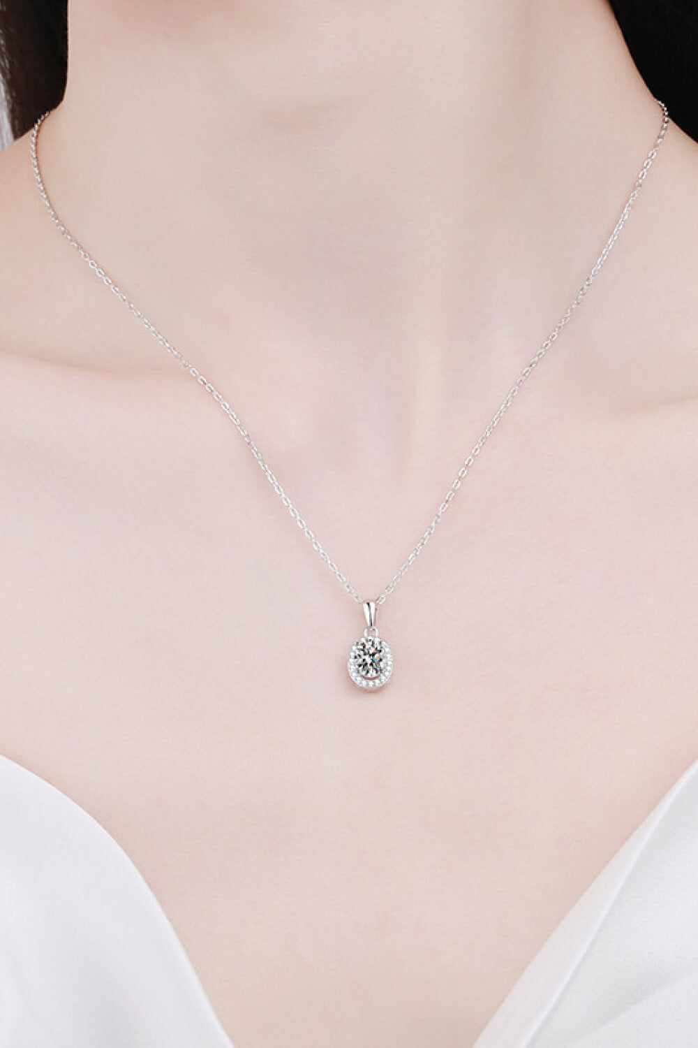 Lucy - 1 Carat Moissanite Pendant Necklace
