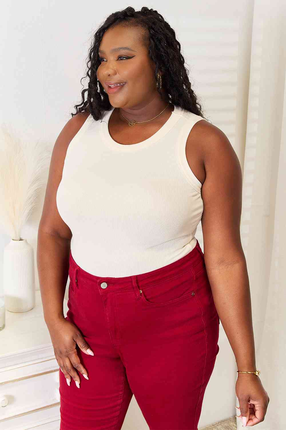 Bailey - Round Neck Tank