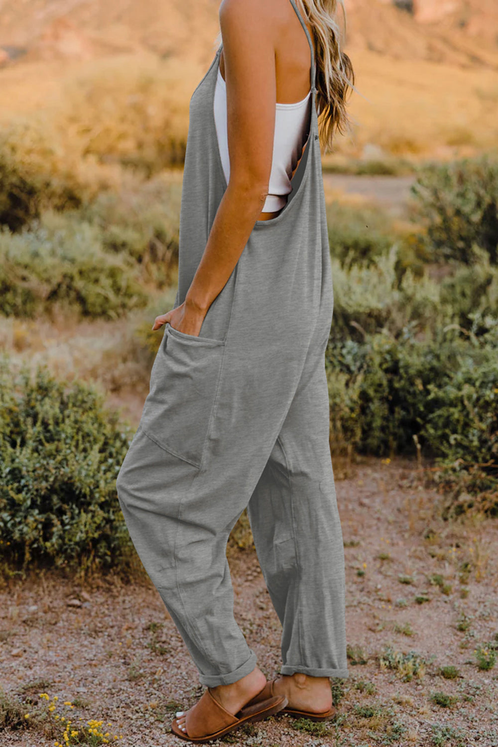 Essie - V-Neck Sleeveless Jumpsuit with Pocket