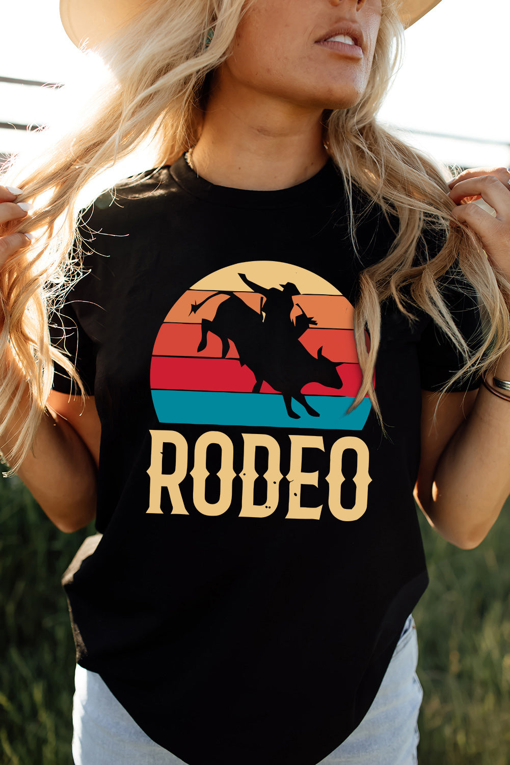 Davina - Rodeo Sunset Graphic Tee