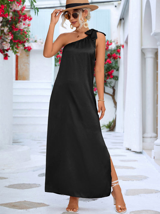 Michelle - One-Shoulder Slit Maxi Dress