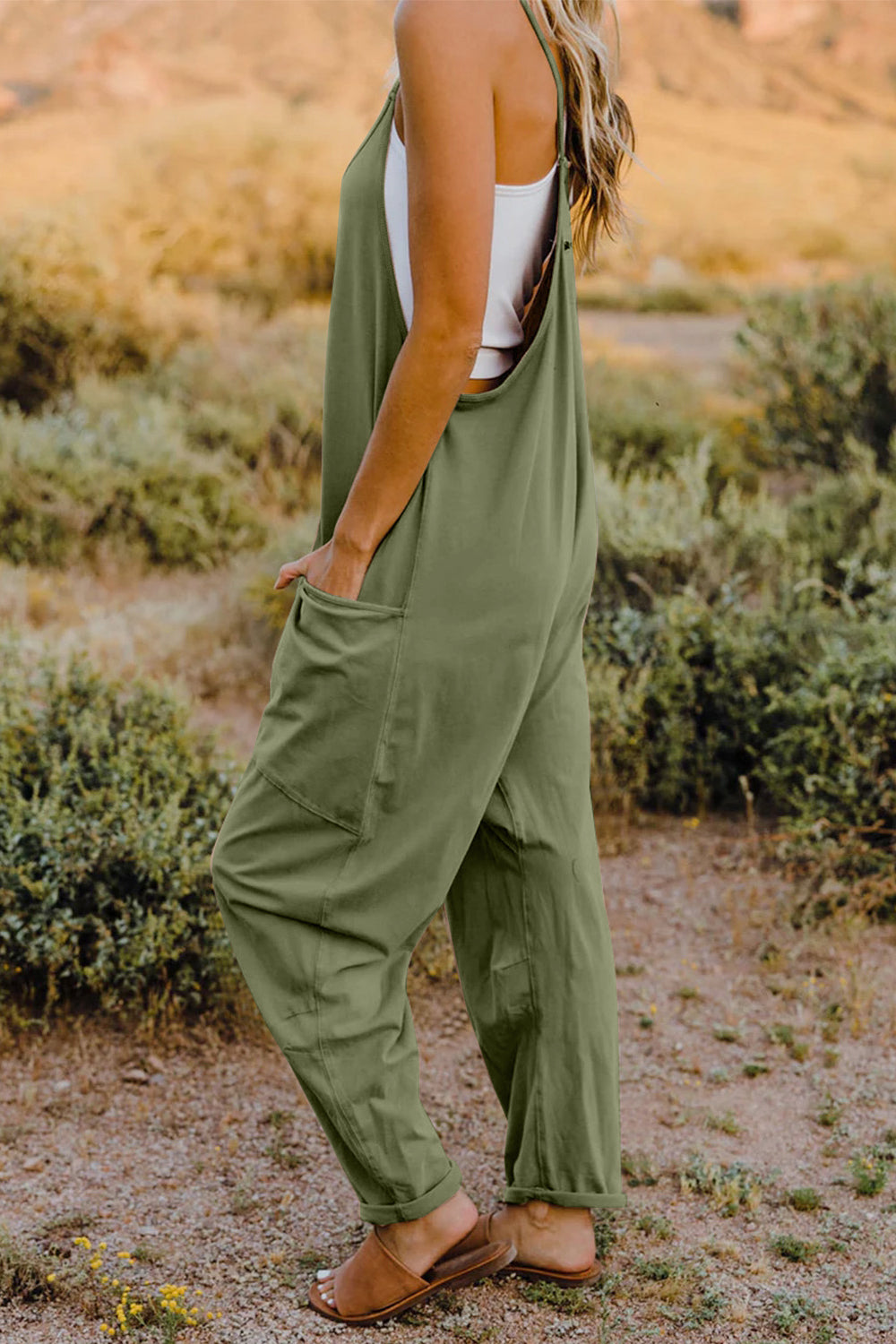 Essie - V-Neck Sleeveless Jumpsuit with Pocket