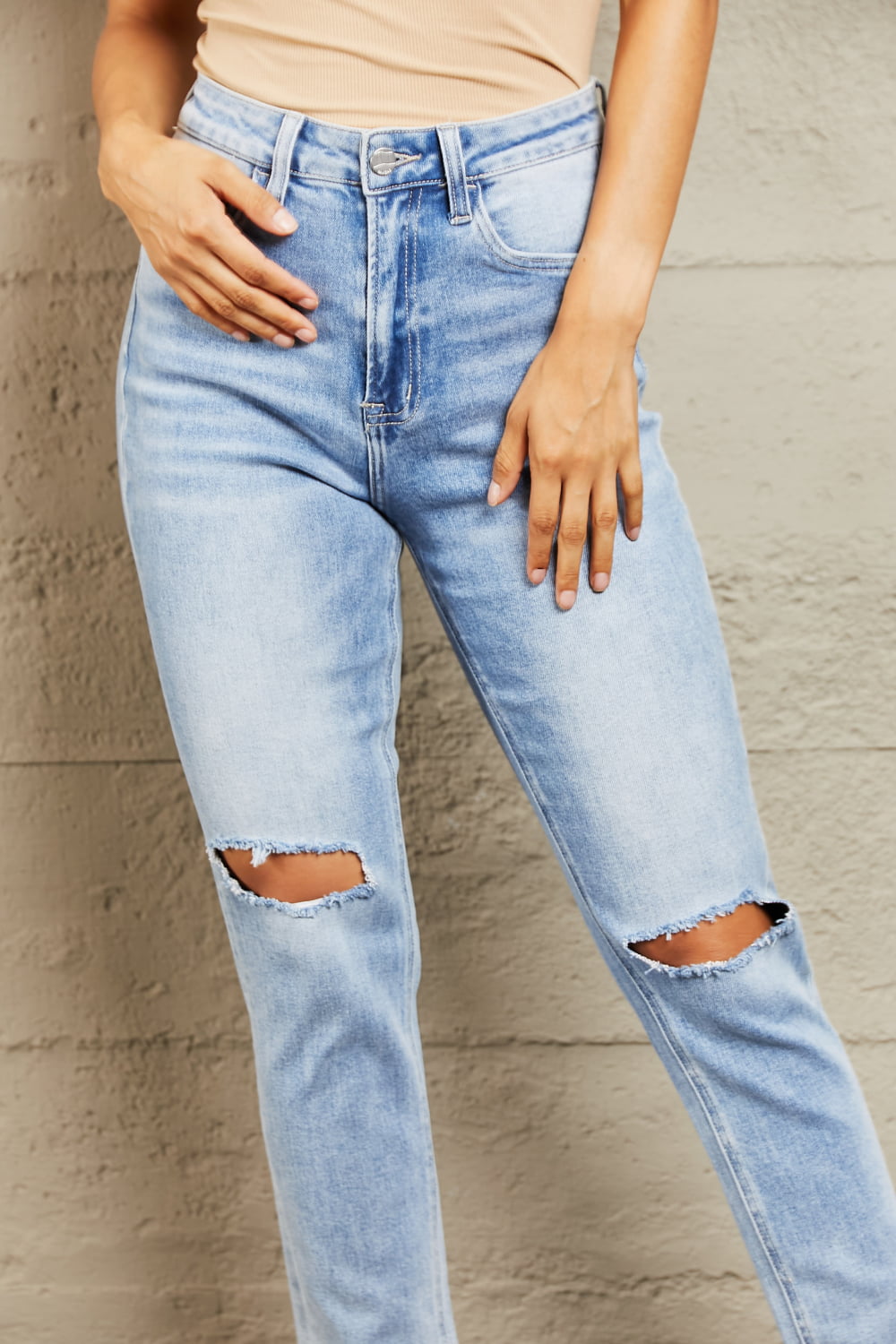 Evelyn - High Waisted Distressed Slim Cropped Jeans