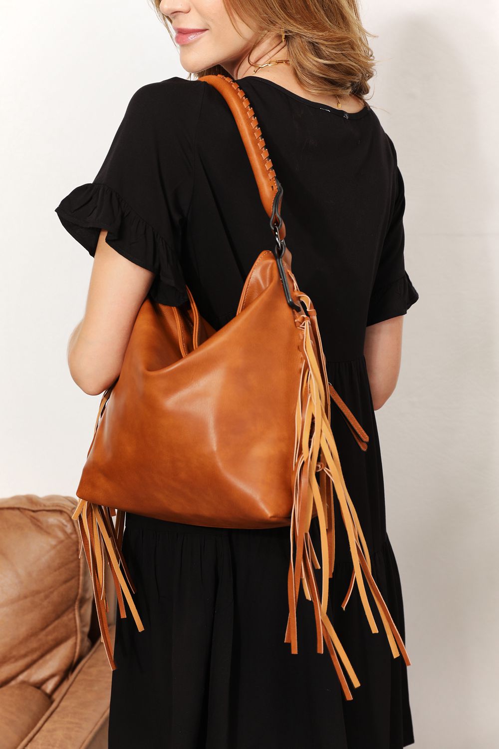 Paulina - SHOMICO Fringe Detail Shoulder Bag